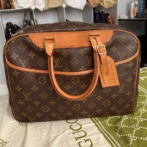 AUTHENTIC DEAUVILLE LOUIS VUITTON